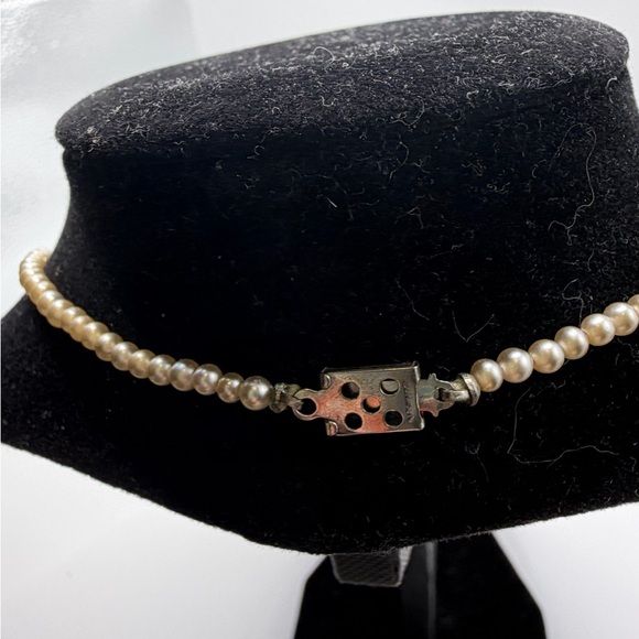 Vintage Madame Alexander Revlon Japan Pearl Beaded Mothers - Picture 2 of 4